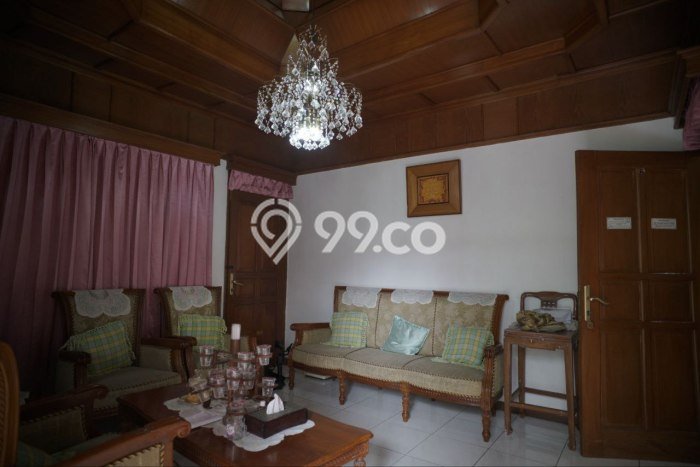 Rumah Elit LB 300m2 Siap Huni Desain Elegan di Turangga, Bandung Rumah Elit LB 300m2 Siap Huni Desain Elegan di Turangga, Bandung