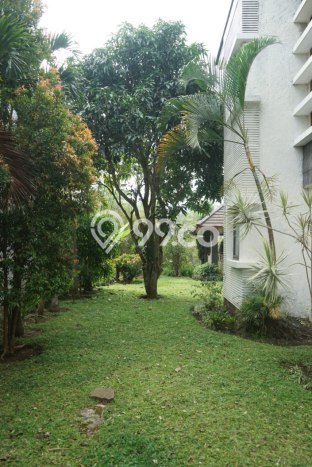 Hunian Elit LB 400m2 Siap Huni Desain Elegan di Dago, Bandung Hunian Elit LB 400m2 Siap Huni Desain Elegan di Dago, Bandung