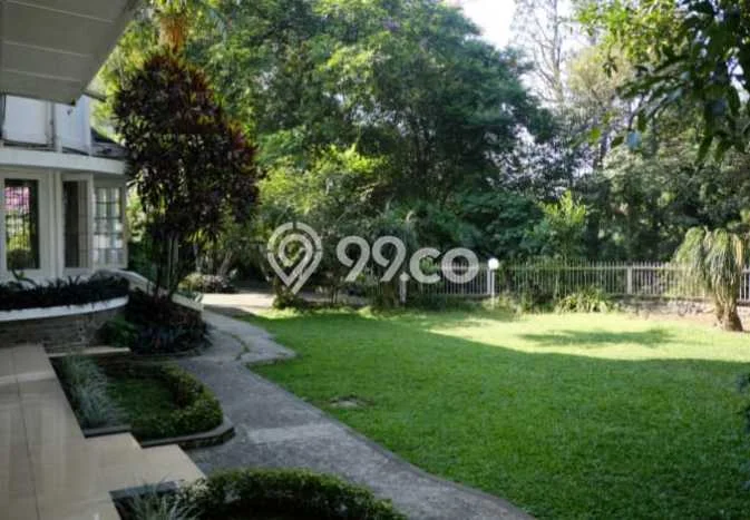 Ready to Use! Premium House LT 5468m2 Desain Modern di Dago Ready to Use! Premium House LT 5468m2 Desain Modern di Dago