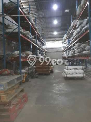 Gudang Disewa di Bandung dengan LB 4000m2 Area Komersial Ramai Gudang Disewa di Bandung dengan LB 4000m2 Area Komersial Ramai