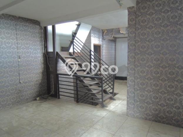 Ruko Dijual di Bandung LT 136m2 & LB 250m2 Lokasi Terbaik! Ruko Dijual di Bandung LT 136m2 & LB 250m2 Lokasi Terbaik!