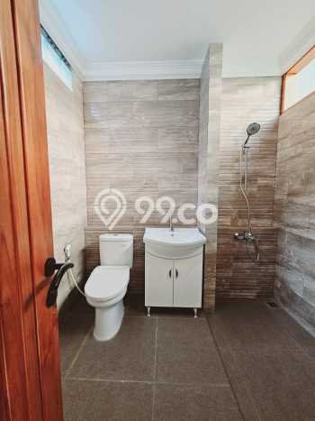Dijual Rumah Mewah Megah Dengan View Eksklusif di Singgasana, Bandung Dijual Rumah Mewah Megah Dengan View Eksklusif di Singgasana, Bandung
