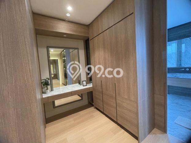 Rumah Elit LB 550m2 Siap Huni Desain Elegan di Kota Baru Parahyangan, Bandung Rumah Elit LB 550m2 Siap Huni Desain Elegan di Kota Baru Parahyangan, Bandung