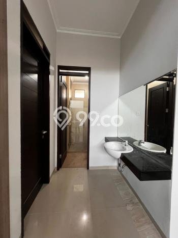 Siap Huni Hunian Elit 4 Kamar di Batununggal Dekat ke Mana Saja Siap Huni Hunian Elit 4 Kamar di Batununggal Dekat ke Mana Saja
