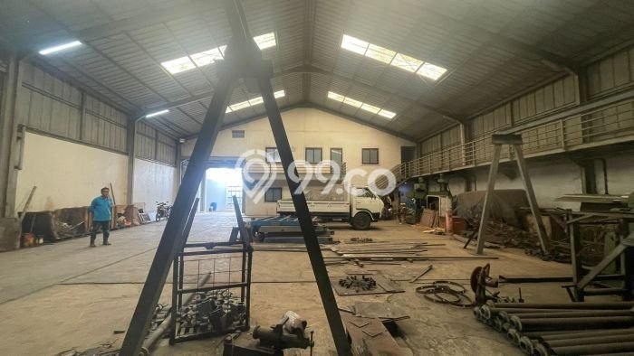 Gudang Dijual di Prime Area Bandung Luas 812m2 Gudang Dijual di Prime Area Bandung Luas 812m2