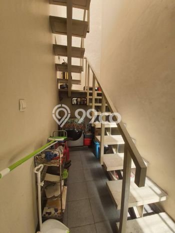 Rumah Modern 4 KT di Kemang Pratama Bekasi Full Furnished Rumah Modern 4 KT di Kemang Pratama Bekasi Full Furnished