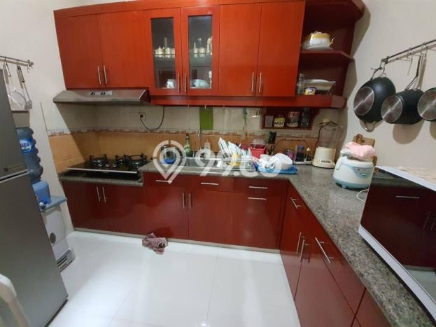 Rumah Modern 4 KT di Kemang Pratama Bekasi Full Furnished Rumah Modern 4 KT di Kemang Pratama Bekasi Full Furnished
