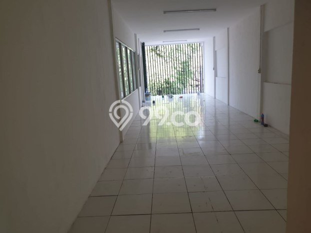 Area Strategis! Disewakan Ruko Lokasi Rawalumbu, Bekasi Cocok untuk Bisnis Area Strategis! Disewakan Ruko Lokasi Rawalumbu, Bekasi Cocok untuk Bisnis