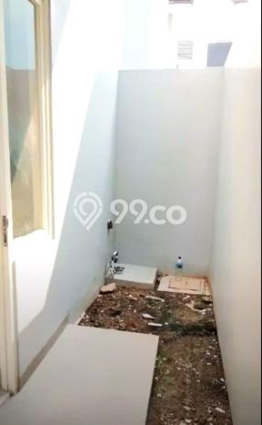 Rumah Luas Asri 2 KT Siap Pakai di Harapan Indah Bekasi Rumah Luas Asri 2 KT Siap Pakai di Harapan Indah Bekasi
