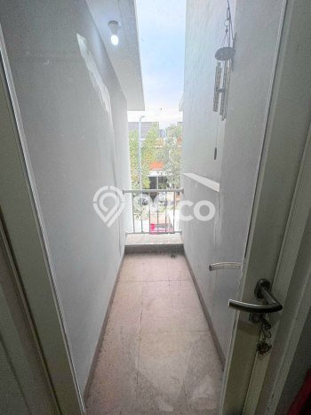 Rumah Modern 2 KT di Harapan Indah Bekasi Semi Furnished Rumah Modern 2 KT di Harapan Indah Bekasi Semi Furnished