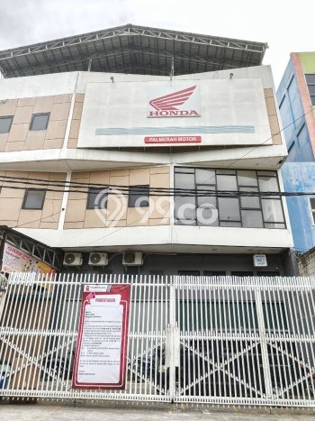 Ruko untuk disewa di Cakung punya LT 240m2 & LB 530m2 harga sewa kompetitif Ruko untuk disewa di Cakung punya LT 240m2 & LB 530m2 harga sewa kompetitif