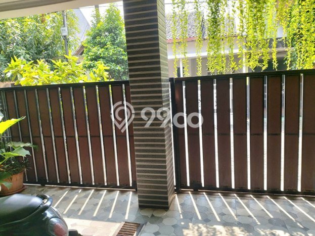 Rumah Modern 3 KT di Kemang Pratama Bekasi Semi Furnished Rumah Modern 3 KT di Kemang Pratama Bekasi Semi Furnished