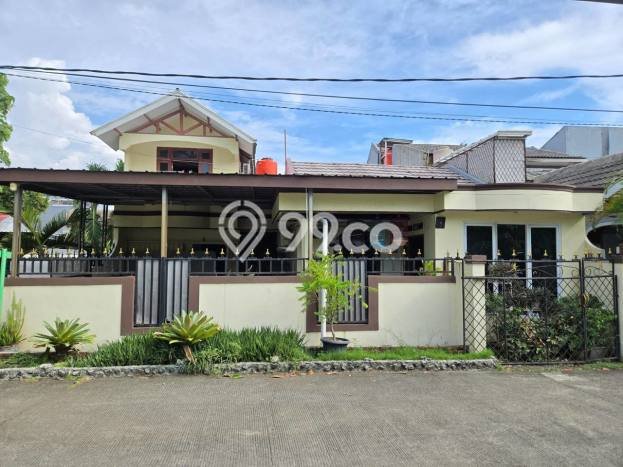 Rumah Strategis Modern Lb 215m2 di Bekasi Utara, Bekasi Rumah Strategis Modern Lb 215m2 di Bekasi Utara, Bekasi