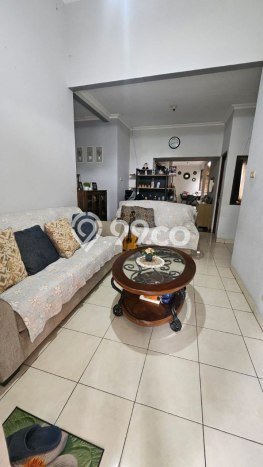 Rumah Luas Asri 3 KT Siap Pakai di Grand Wisata Bekasi Rumah Luas Asri 3 KT Siap Pakai di Grand Wisata Bekasi