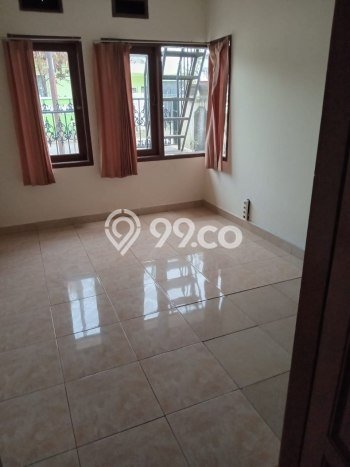 Area Strategis! Disewakan Ruko Lokasi Pancoran Mas, Depok Cocok untuk Bisnis Area Strategis! Disewakan Ruko Lokasi Pancoran Mas, Depok Cocok untuk Bisnis
