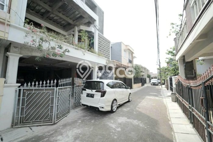 Dijual Kost di Kelapa Gading, Jakarta Utara, 13 KT, 12 KM, Luas 285m2 Dijual Kost di Kelapa Gading, Jakarta Utara, 13 KT, 12 KM, Luas 285m2