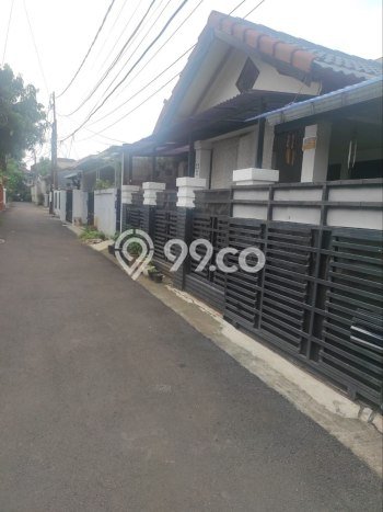 Rumah Modern 4 KT di Pondok Kelapa Jakarta Timur Semi Furnished Rumah Modern 4 KT di Pondok Kelapa Jakarta Timur Semi Furnished