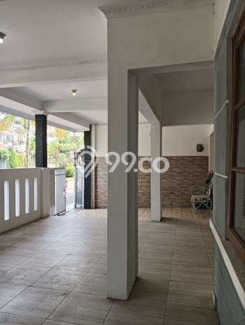 Rumah Modern 4 Kamar LT 150m2 di Sentul Rumah Modern 4 Kamar LT 150m2 di Sentul