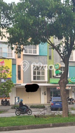 FOR RENT! Ruko di harapan indah Cocok untuk Bisnis 216m2 FOR RENT! Ruko di harapan indah Cocok untuk Bisnis 216m2