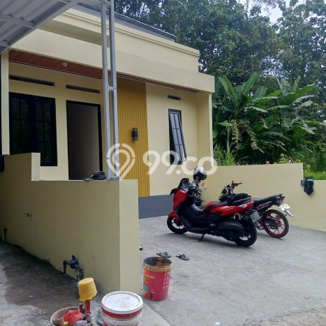 Jual Rumah Murah Meriah Banyumanik Punya 3 Kamar & LT 87m2 Jual Rumah Murah Meriah Banyumanik Punya 3 Kamar & LT 87m2