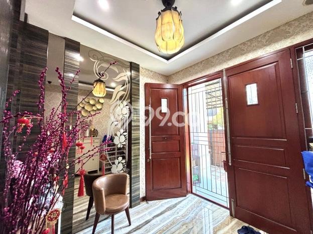 Dijual Rumah Mewah Elegan Dengan View Cantik di Kalideres, Jakarta Barat Dijual Rumah Mewah Elegan Dengan View Cantik di Kalideres, Jakarta Barat