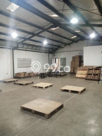 Unit Gudang Disewakan di Kapuk Kamal di Area Ramai & Strategis Unit Gudang Disewakan di Kapuk Kamal di Area Ramai & Strategis