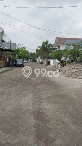 Rumah Mewah LB 432m2 Siap Pakai Desain Elegan di Taman Surya, Jakarta Barat Rumah Mewah LB 432m2 Siap Pakai Desain Elegan di Taman Surya, Jakarta Barat