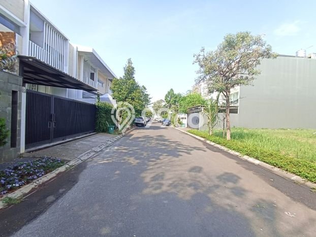 Rumah Mewah LB 560m2 Siap Huni Desain Elegan di Citra Garden, Jakarta Barat Rumah Mewah LB 560m2 Siap Huni Desain Elegan di Citra Garden, Jakarta Barat