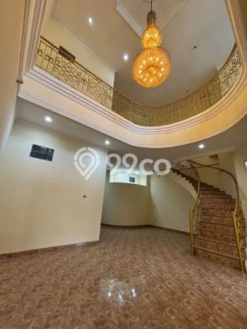 Ruko Usaha Dijual di Cengkareng Jakarta Barat LT 160m2 & LB 120m2 Ruko Usaha Dijual di Cengkareng Jakarta Barat LT 160m2 & LB 120m2