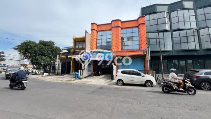 Area Strategis! Disewakan Ruko Lokasi Rungkut, Surabaya Cocok untuk Bisnis Area Strategis! Disewakan Ruko Lokasi Rungkut, Surabaya Cocok untuk Bisnis