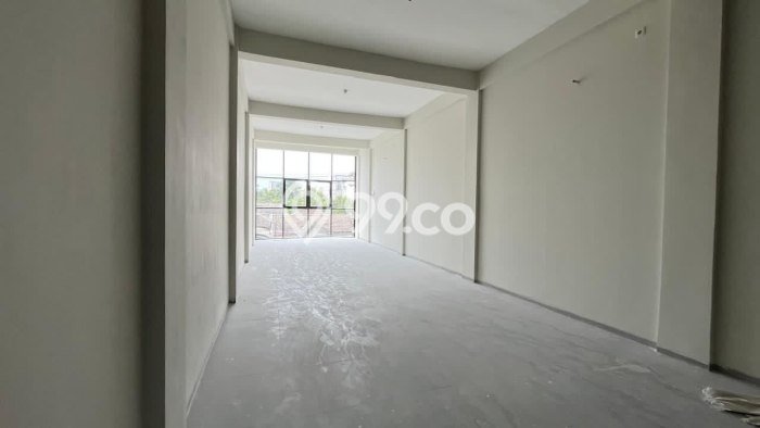 Unit Ruko Dijual di Rungkut Surabaya 300m2 Unit Ruko Dijual di Rungkut Surabaya 300m2