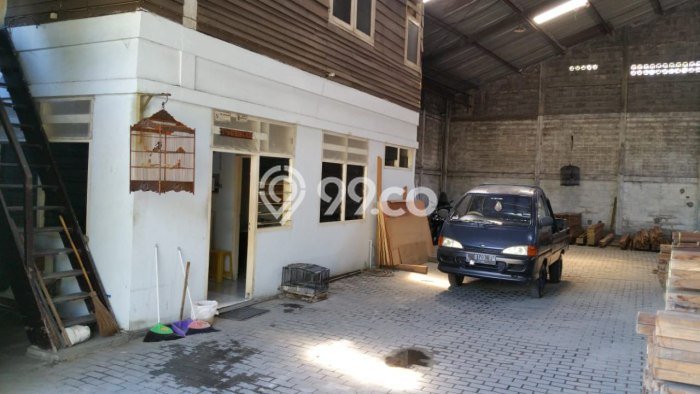 Unit Gudang Strategis di Gubeng, Surabaya Potensi Bisnis Besar Unit Gudang Strategis di Gubeng, Surabaya Potensi Bisnis Besar
