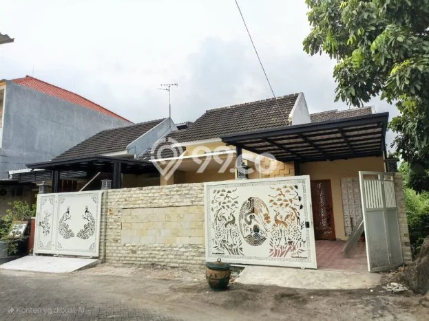 Hunian Cantik Modern Lb 209m2 di Candi, Sidoarjo Hunian Cantik Modern Lb 209m2 di Candi, Sidoarjo