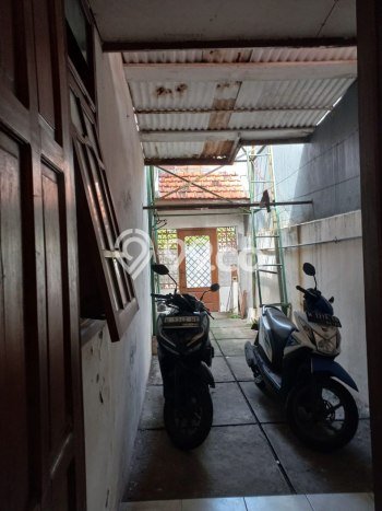Cocok Untuk Investasi! For Sale Kost di Medokan Ayu 4 Kamar Cocok Untuk Investasi! For Sale Kost di Medokan Ayu 4 Kamar