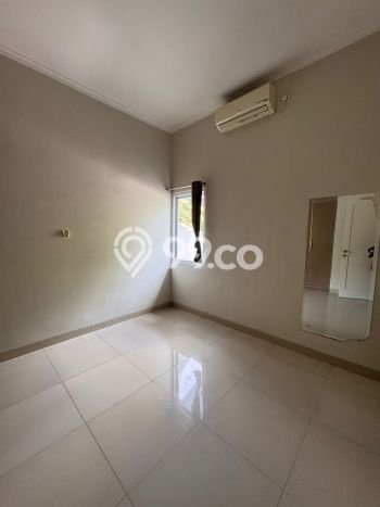 Sewa cepat hunian minimalis strategis 3 Kamar di BSD, Tangerang Selatan Sewa cepat hunian minimalis strategis 3 Kamar di BSD, Tangerang Selatan