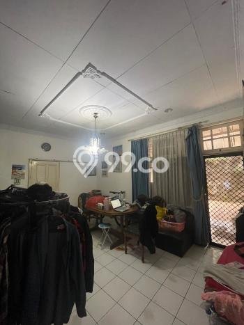 Rumah Modern 3 KT di Villa Melati Mas Tangerang Selatan Unfurnished Rumah Modern 3 KT di Villa Melati Mas Tangerang Selatan Unfurnished