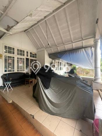 Rumah Modern 3 KT di Villa Melati Mas Tangerang Selatan Unfurnished Rumah Modern 3 KT di Villa Melati Mas Tangerang Selatan Unfurnished