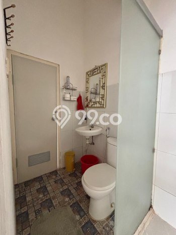 Rumah Minimalis 3 KT di Cirendeu Jakarta Selatan Unfurnished Rumah Minimalis 3 KT di Cirendeu Jakarta Selatan Unfurnished