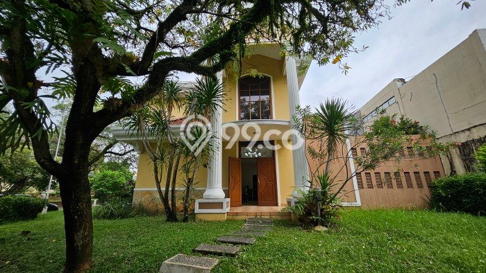 Rumah Disewakan Tangerang LT 326m2 LB 250m2 Kawasan BSD City Rumah Disewakan Tangerang LT 326m2 LB 250m2 Kawasan BSD City
