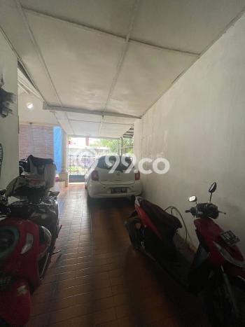 Rumah Modern 3 KT di Villa Melati Mas Tangerang Selatan Unfurnished Rumah Modern 3 KT di Villa Melati Mas Tangerang Selatan Unfurnished