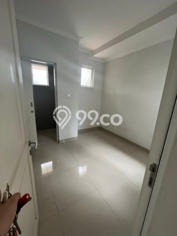 Disewakan! Rumah 2 Kamar Tidur &
2 Kamar Mandi di Gading Serpong, Tangerang Disewakan! Rumah 2 Kamar Tidur &
2 Kamar Mandi di Gading Serpong, Tangerang