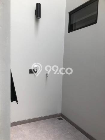 Hunian Elit LB 256m2 Siap Huni Desain Elegan di BSD City, Tangerang Hunian Elit LB 256m2 Siap Huni Desain Elegan di BSD City, Tangerang