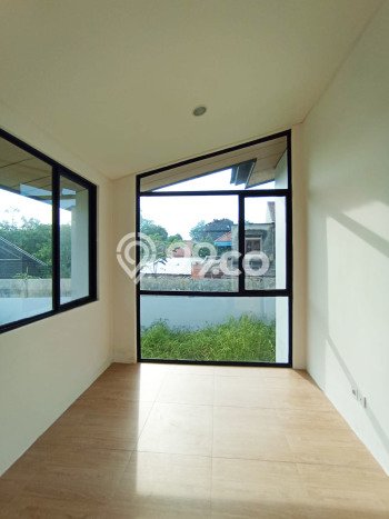 Disewakan Cepat Rumah Kondisi Baik di Kawasan Karawaci, Tangerang Disewakan Cepat Rumah Kondisi Baik di Kawasan Karawaci, Tangerang