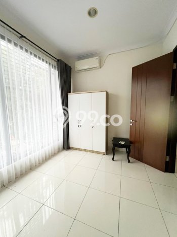 For Sale! Luxury House LT 160m2 Desain Modern di BSD City For Sale! Luxury House LT 160m2 Desain Modern di BSD City
