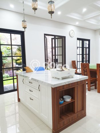 For Sale! Premium House LT 300m2 Desain Elegan di Gading Serpong For Sale! Premium House LT 300m2 Desain Elegan di Gading Serpong