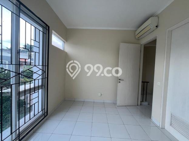 Disewakan Rumah Murah di BSD City Tangerang dengan 3 KT Disewakan Rumah Murah di BSD City Tangerang dengan 3 KT