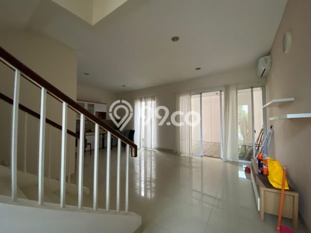 Rumah Kontrakan Tangerang LT 119m2 LB 200m2 Kawasan BSD City Rumah Kontrakan Tangerang LT 119m2 LB 200m2 Kawasan BSD City