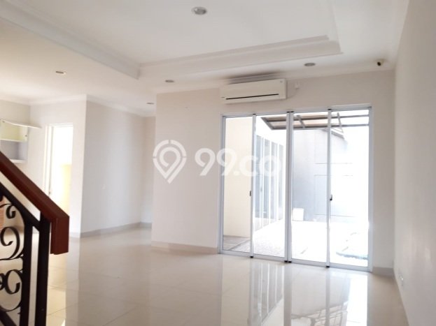 Jual Rumah Mewah Megah Dengan View Eksklusif di BSD Green Wich, Tangerang Jual Rumah Mewah Megah Dengan View Eksklusif di BSD Green Wich, Tangerang