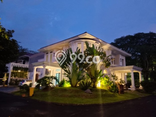 Hunian Luxury di Tangerang Lokasi Strategis Kondisi Baik Hunian Luxury di Tangerang Lokasi Strategis Kondisi Baik