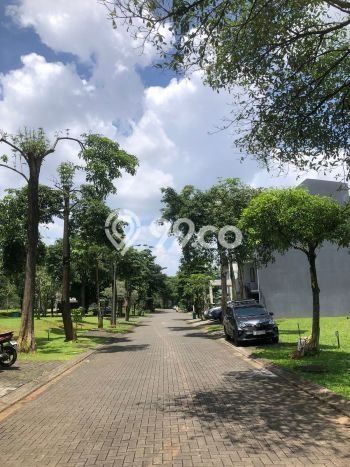 Hunian Elit LB 256m2 Siap Huni Desain Elegan di BSD City, Tangerang Hunian Elit LB 256m2 Siap Huni Desain Elegan di BSD City, Tangerang